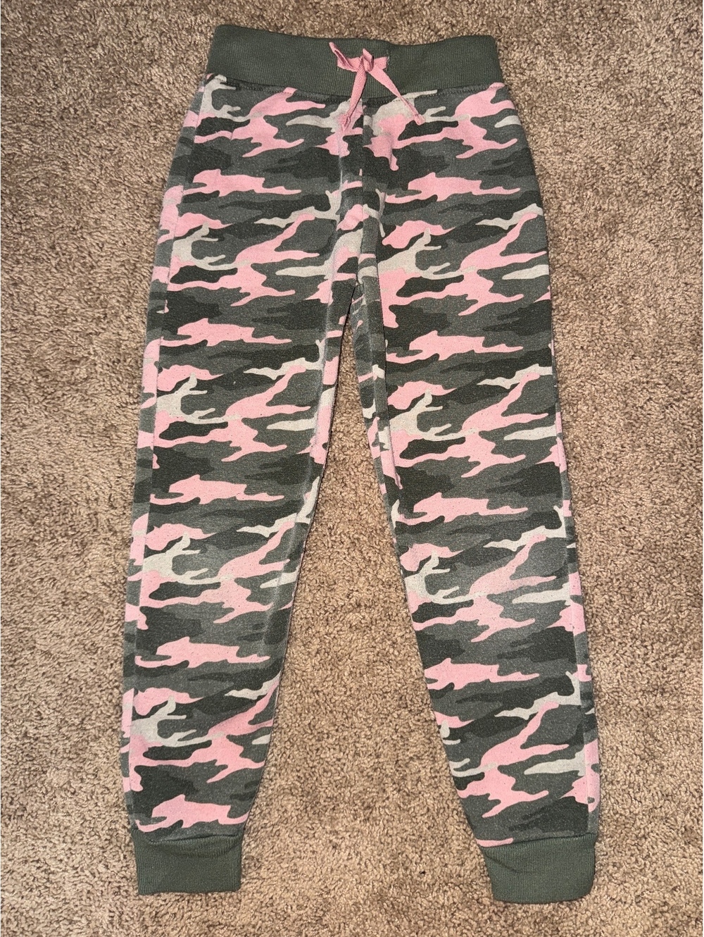 Girls' Pink and Green Camouflage Fleece Jogger Pants Size L (6)